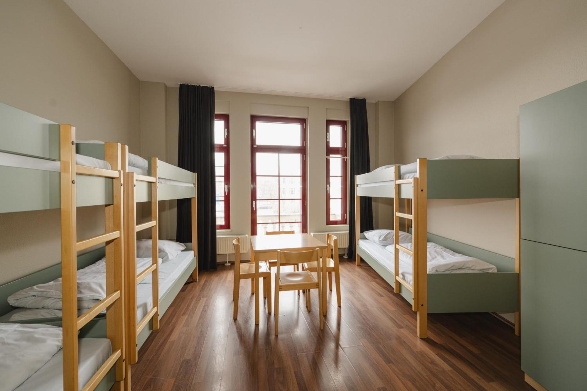 Wombat's Hostel *